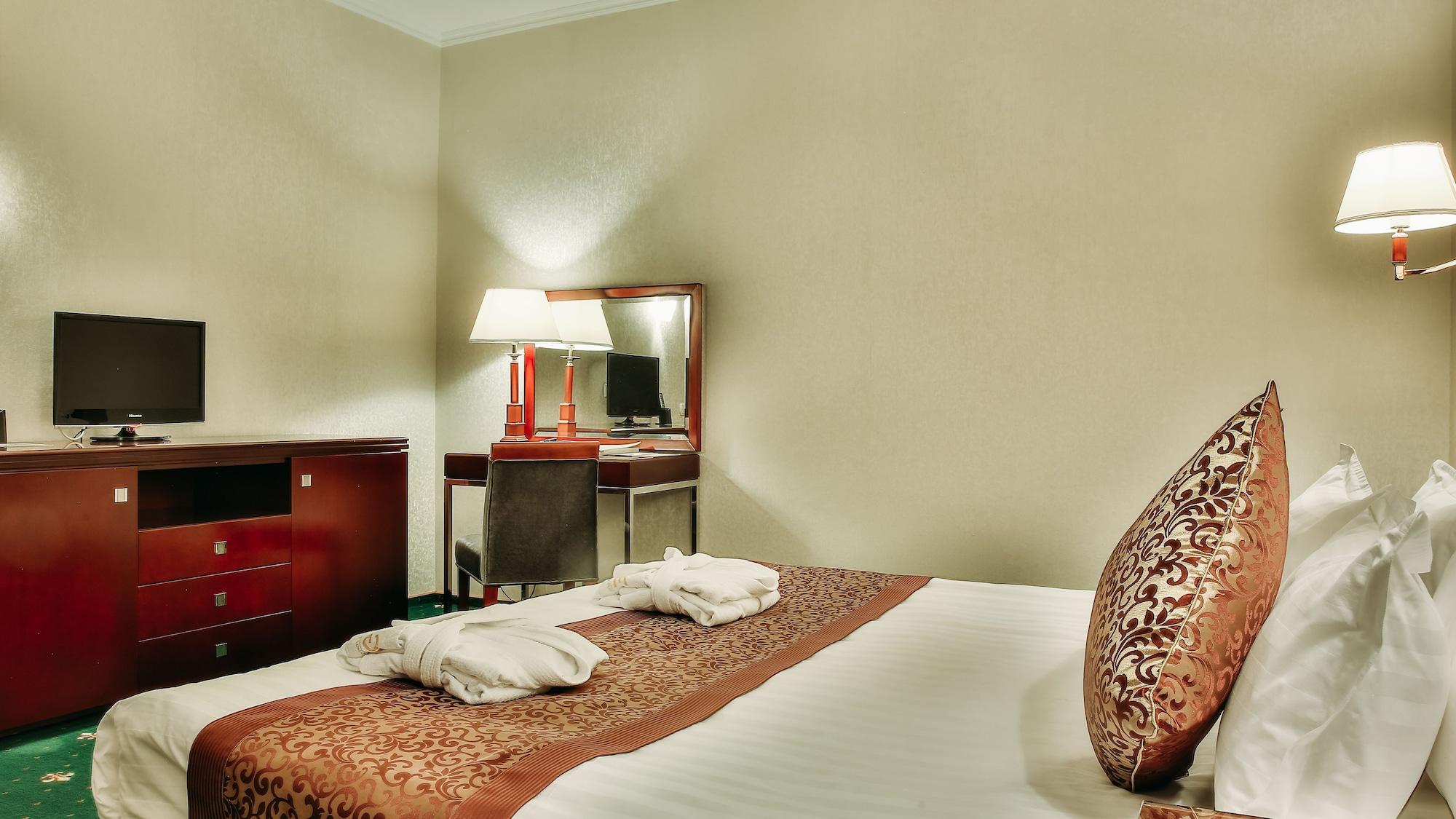 Goldman Empire Hotel Astana Buitenkant foto